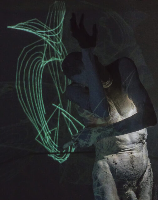 iicono, laboatorio experimental - Digital Butoh