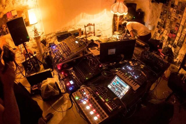 iicono, laboratorio experimental - Cueva Fest 2020